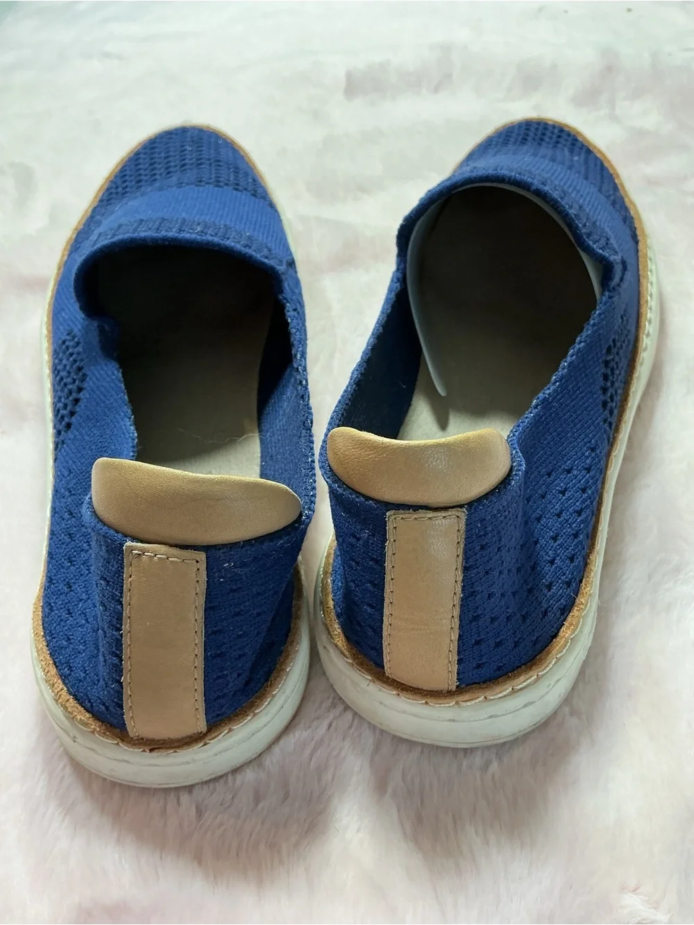 UGG Navy Knit Slip-On Loafers for women’s b108